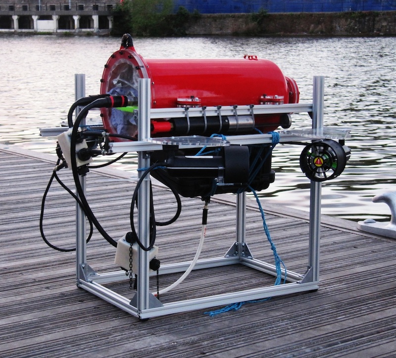 Prize-winning underwater robot uses hi-rel Datamate connectors for reliable power and signal