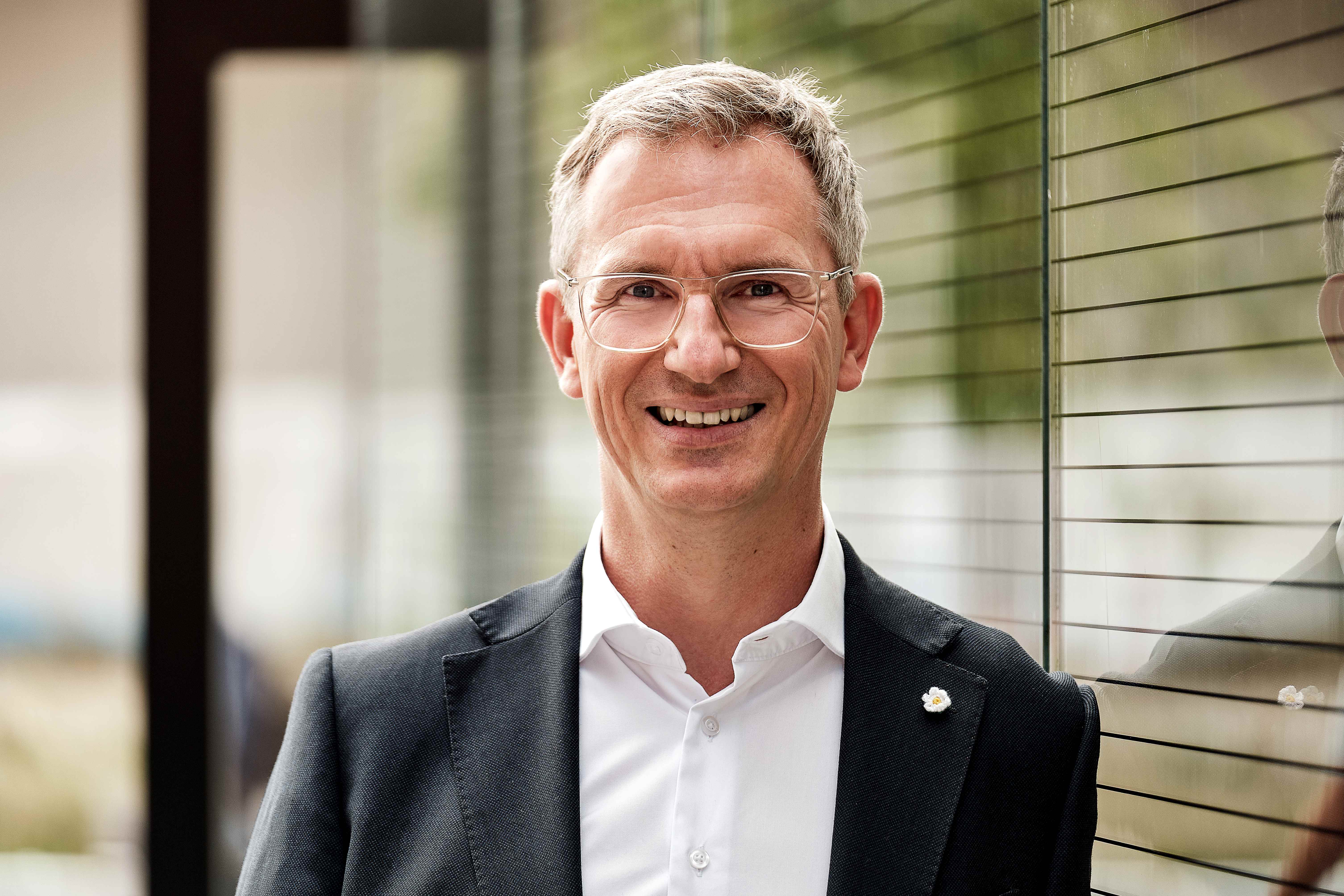 SGET Shakes Up FPGA Market with World Premiere of oHFM